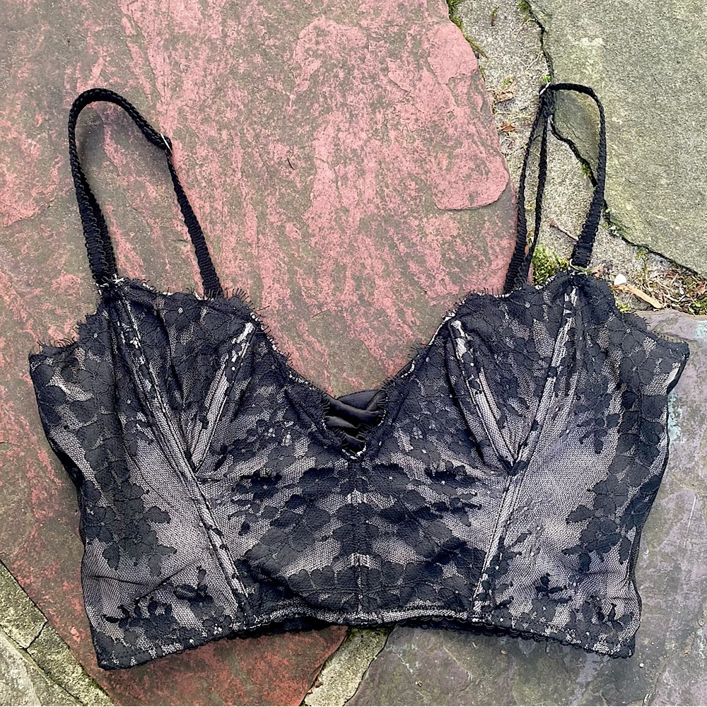*SOLD* Victoria’s Secret Lace & Mesh Bustier